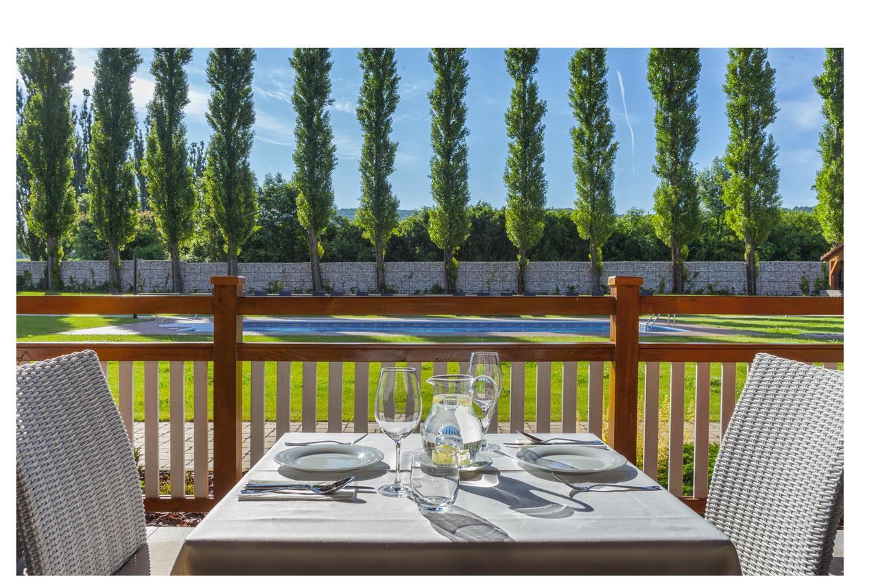 Malvazia Hotel Prievaly Buitenkant foto